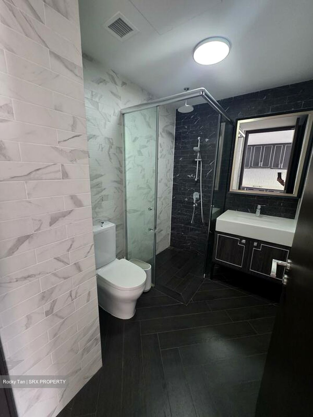 Mayfair Gardens (D21), Condominium #519410201